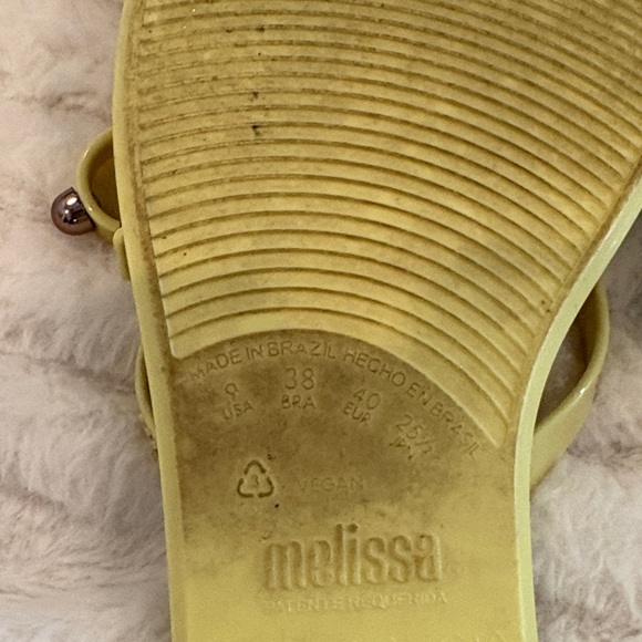 Melissa Women's Bright Green Sandals - Picture 4 of 4